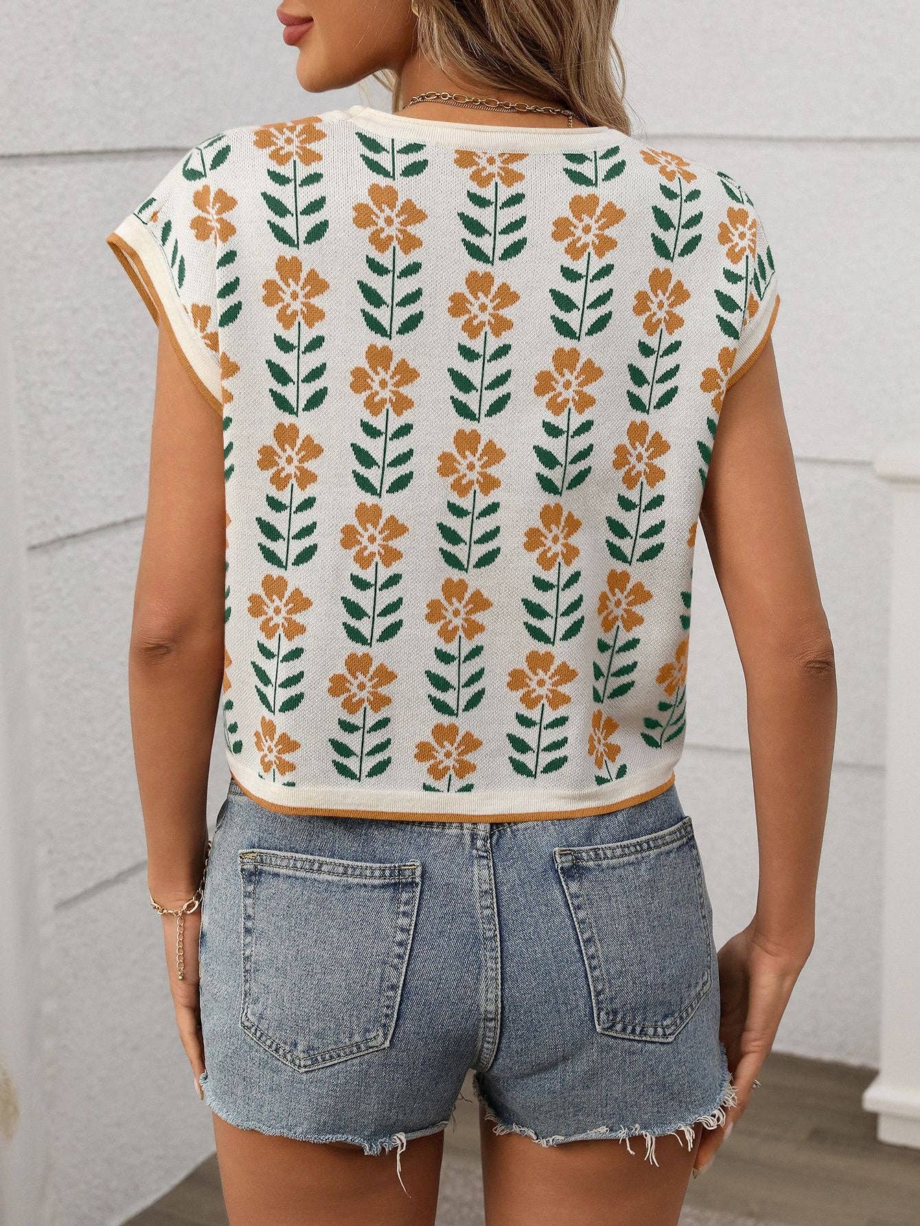 Lucy Crop Tee